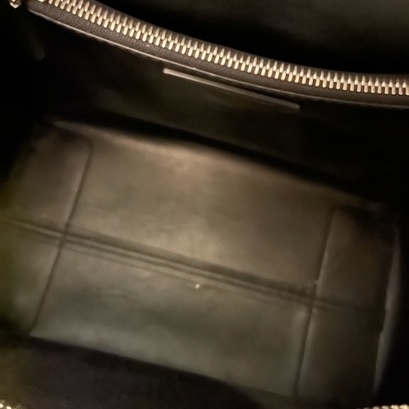 Michael Kors Mercer Carryall Tote - Picture 5 of 6